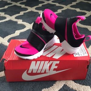 Girls Nike shoes